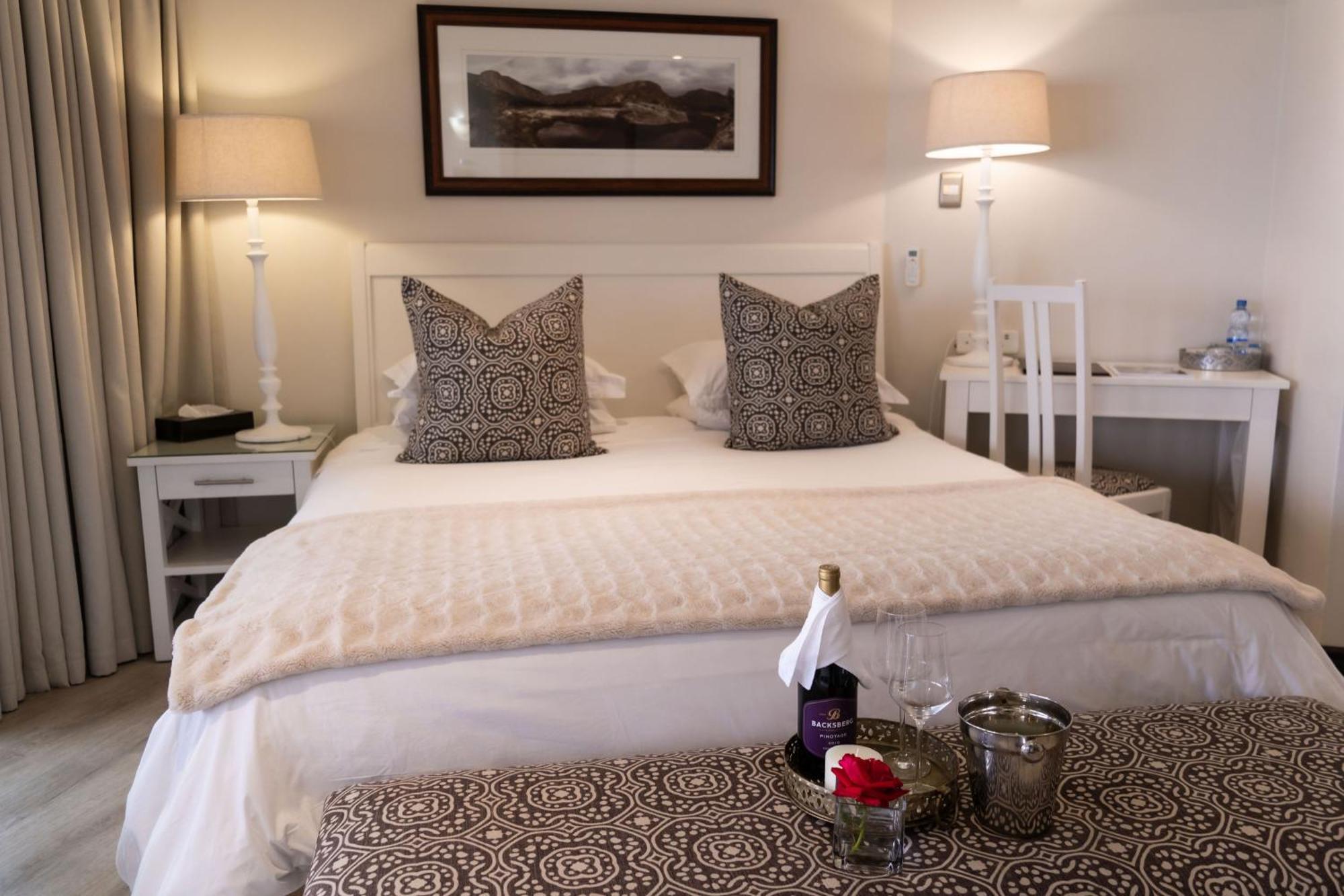 Supertubes Guesthouse Jeffreys Bay Exterior foto